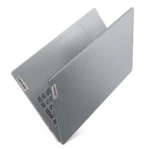 Notebook Lenovo Slim 3 Ryzen 5 8GB 512GB SSD en el aire