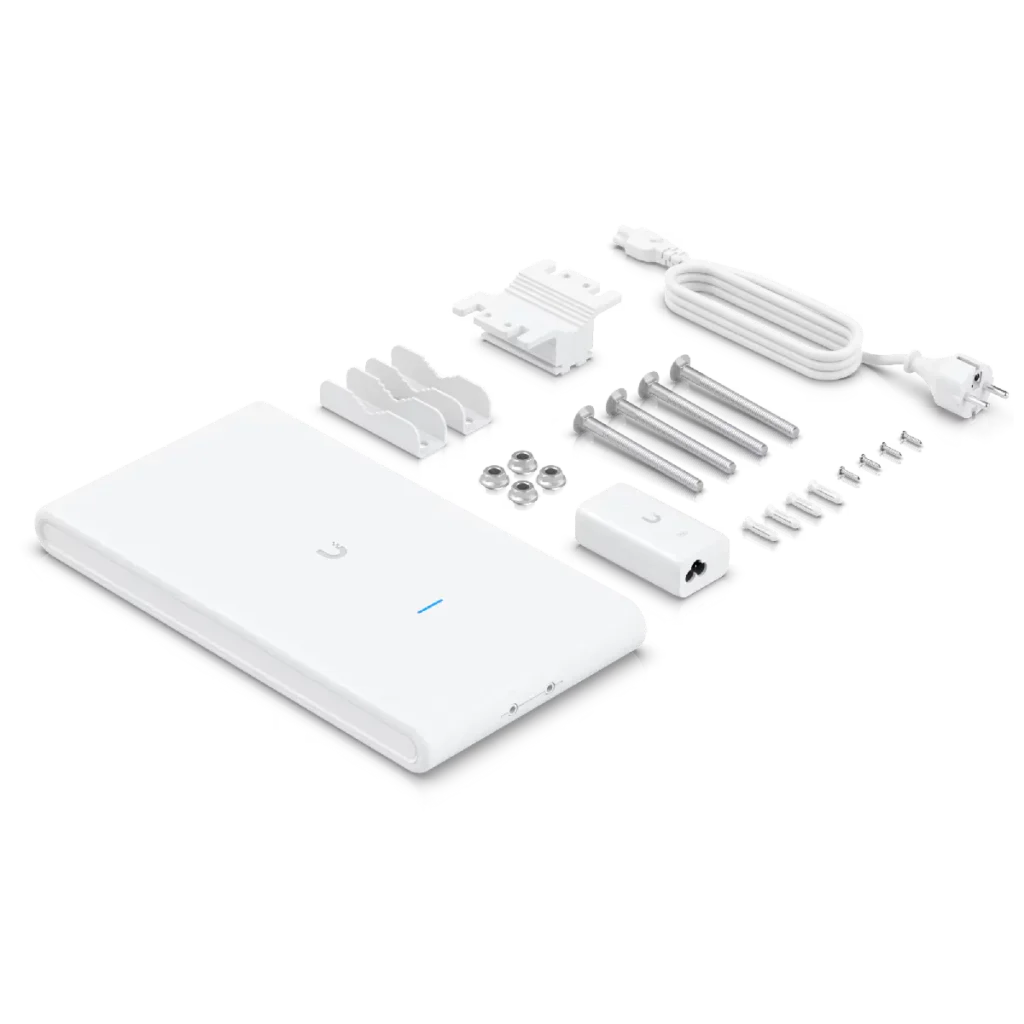 Access Point Ubiquiti AC Mesh Pro 1300 Mbps Outdoor, in the box.