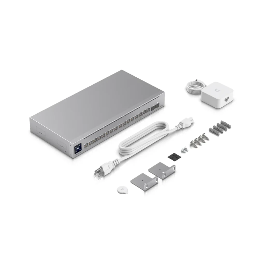 USW-Pro-Max-16 - in the box