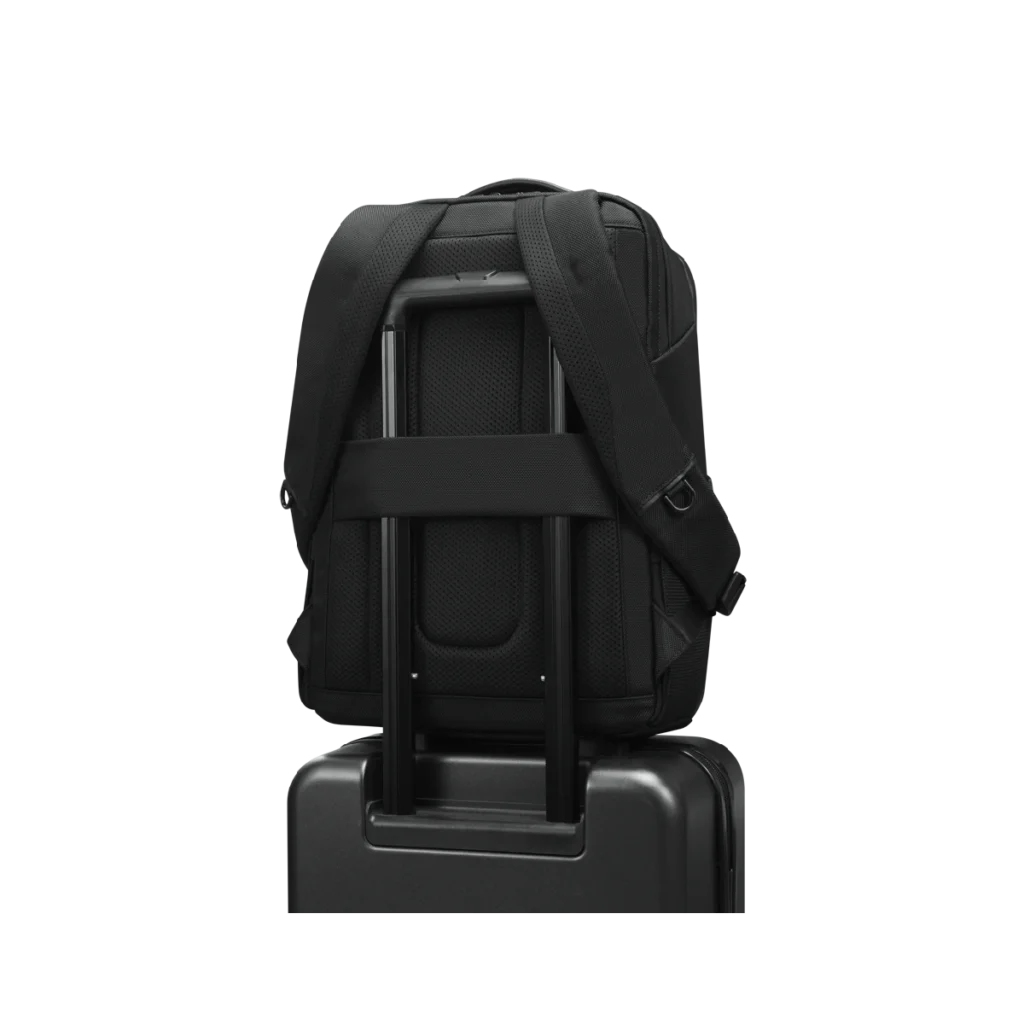 Mochila Lenovo Carrying backpack 15.4 All black, sobre maleta