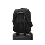 Mochila Lenovo Carrying backpack 15.4 All black 01 TecnoShopping CL Mochila Lenovo Carrying backpack 15.4 All black, sobre maleta