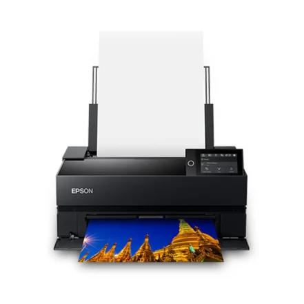 impresora-epson-surecolor-p700-01 Impresora fotográfica Epson SureColor P700 de 13" con resolución 5.760x1.440 dpi y sistema de 10 tintas UltraChrome PRO10. C11CH38301.